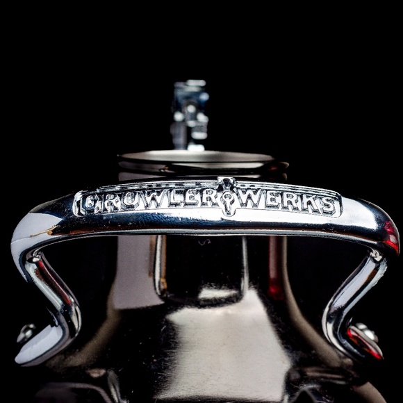 GROWLERWERKS UKEG Nitro Cold Brew Coffee Maker - Picture 7 of 8